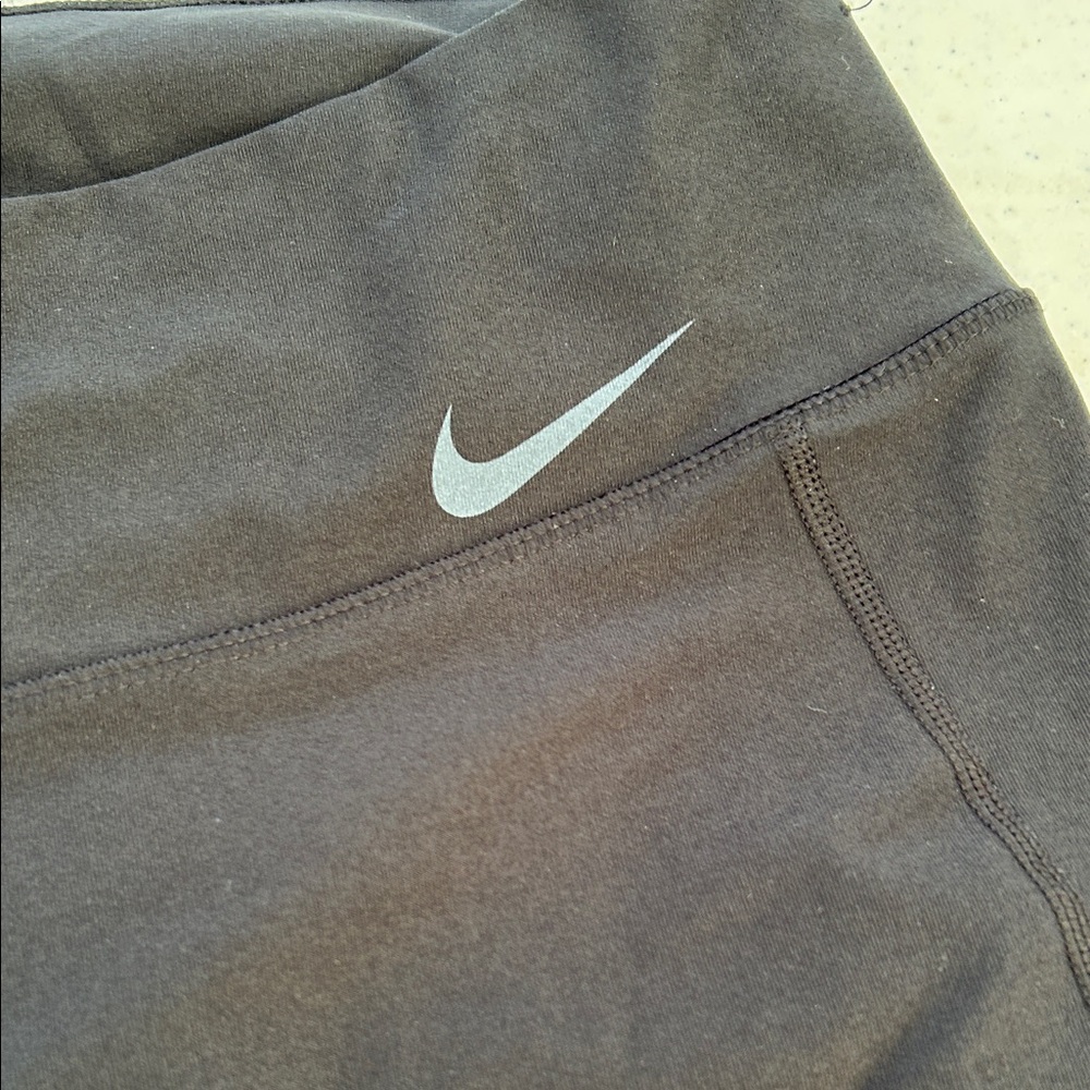 Women’s Nike Black Dri-Fit Active Leggings - Picture 3 of 6